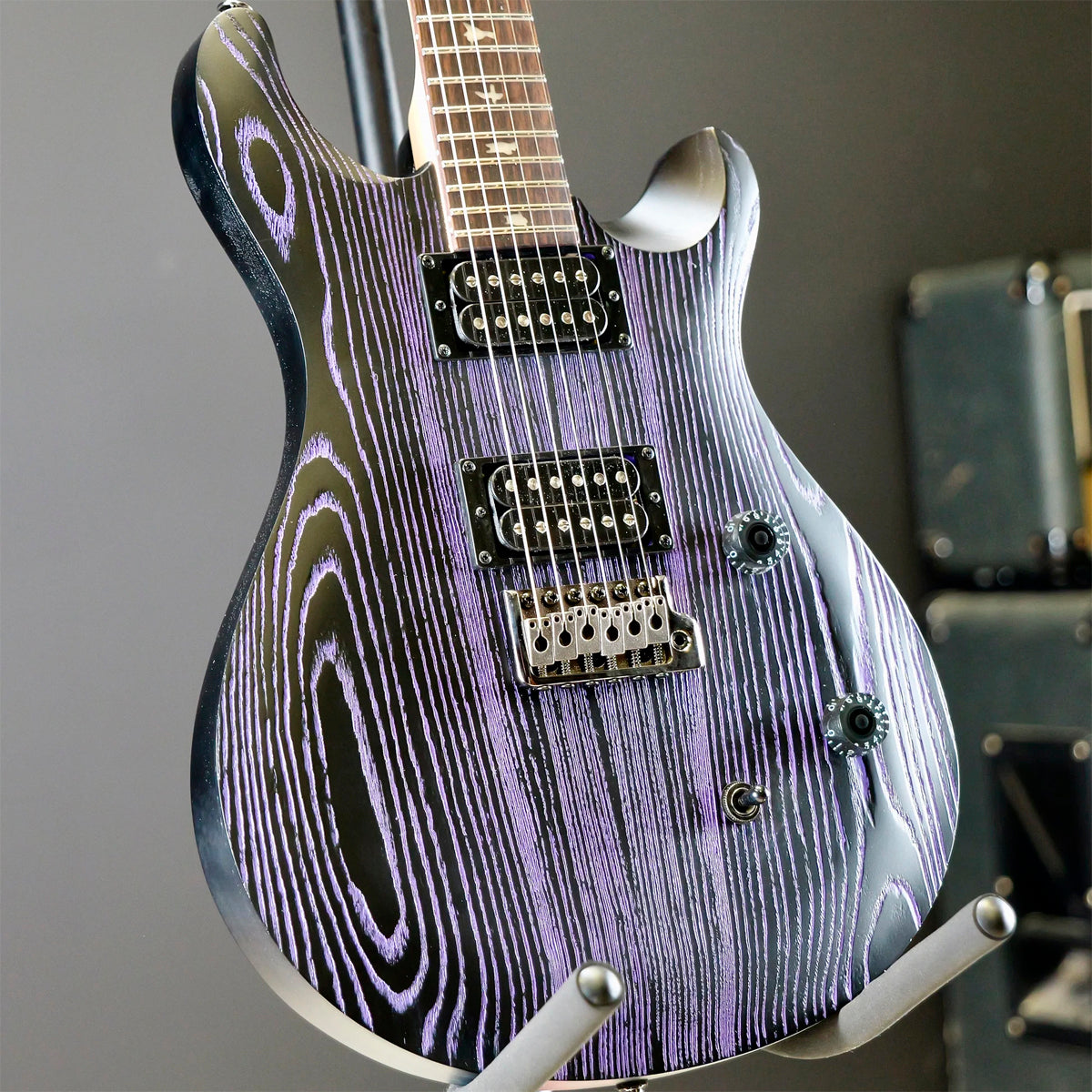 Guitarra eléctrica PRS SE CE 24 SANDBLASTED PURPLE CON GIG BAG