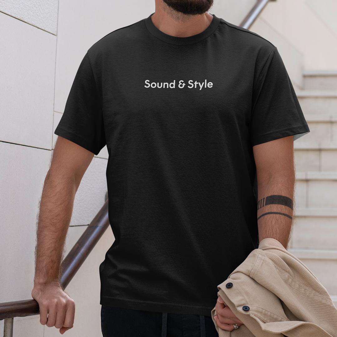 PLAYERA PARUNO SOUND NEGRA + STICKER