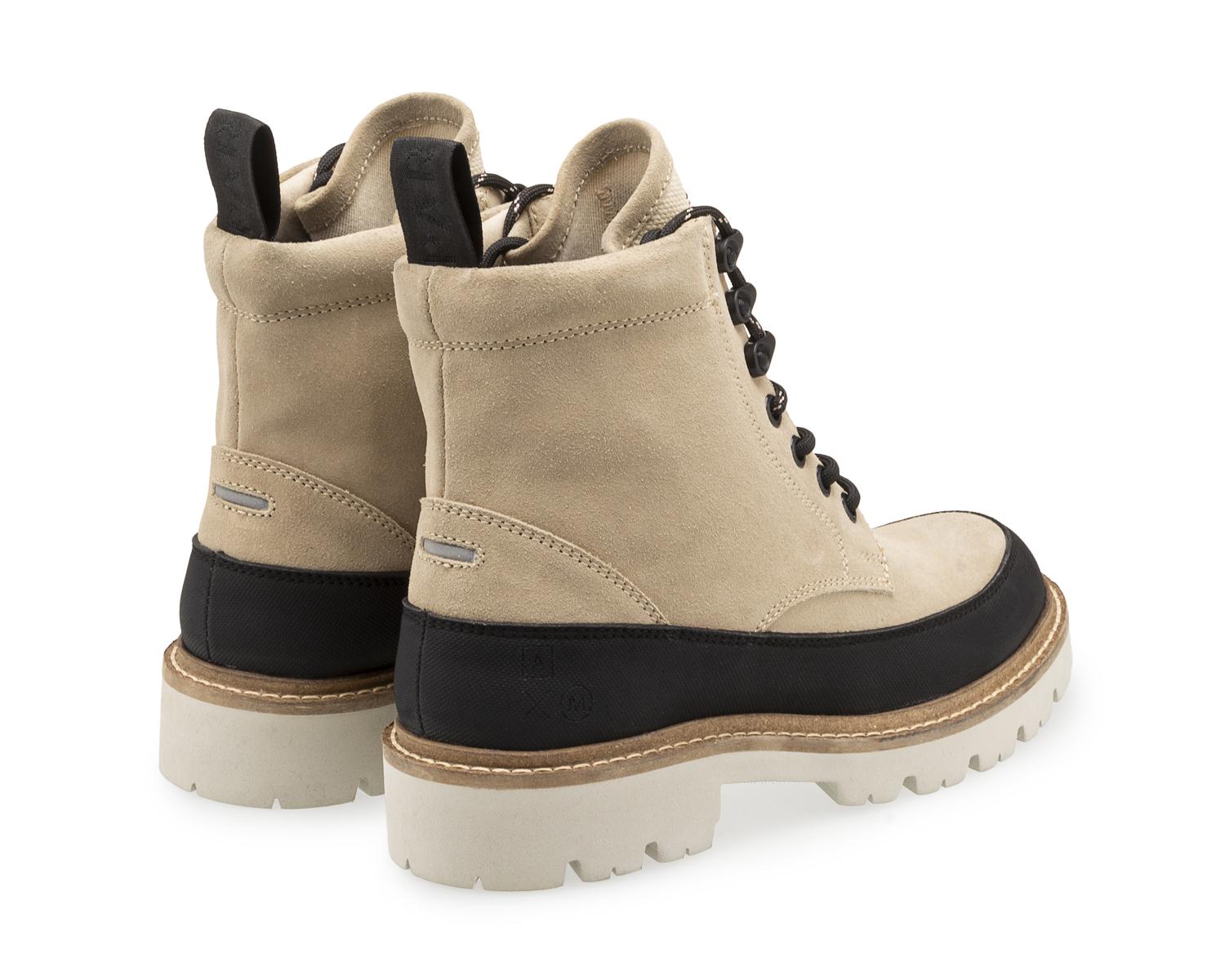 Bota Blackmore D AxM Mujer P1222552 Beige