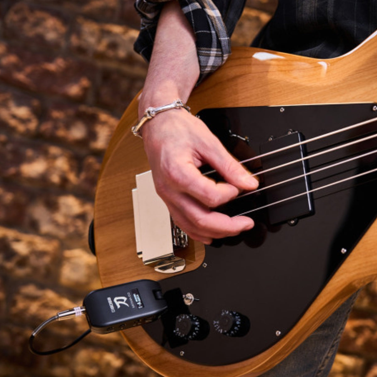 AMPLIFICADOR PERSONAL BOSS KATANA KTN-GO