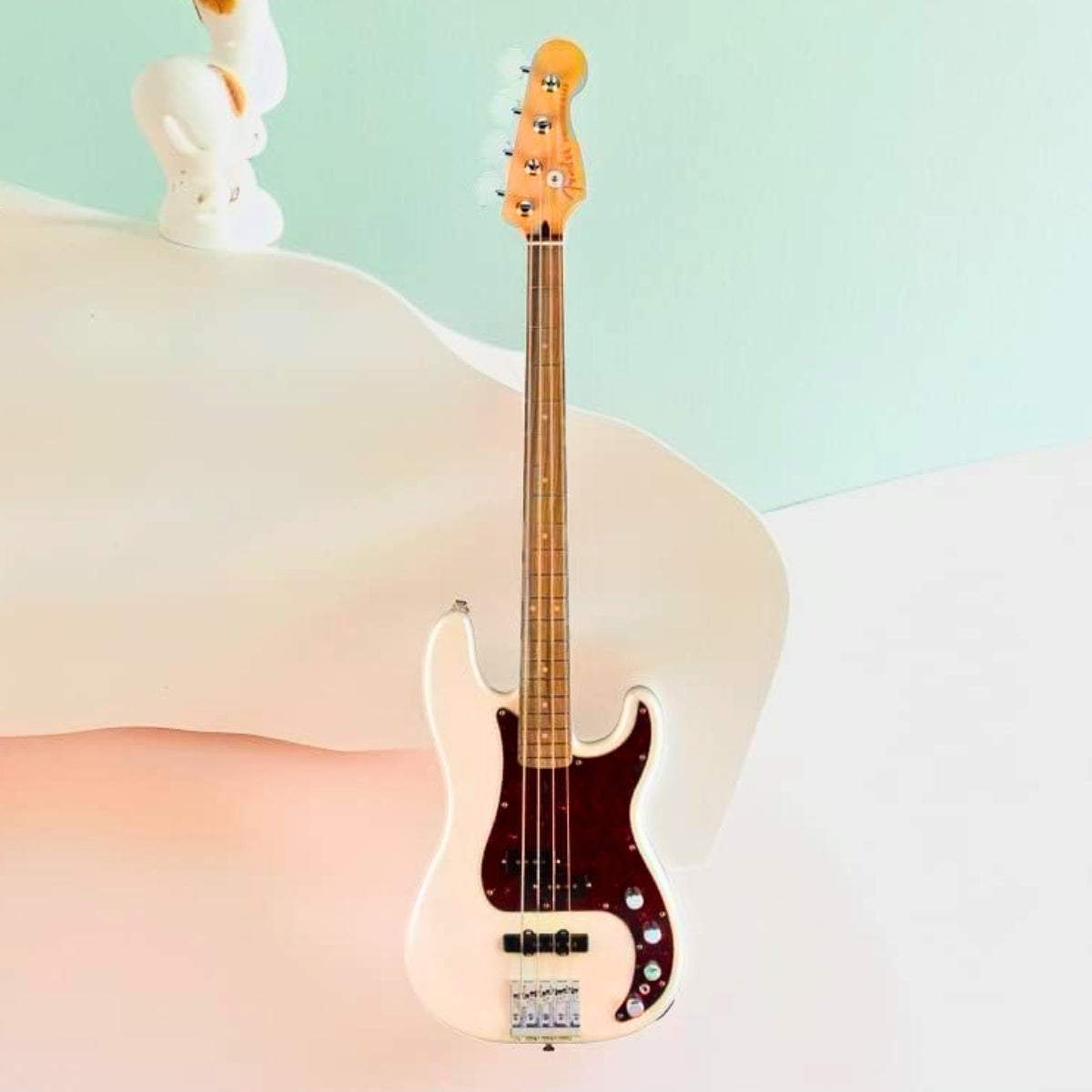 Bajo Eléctrico Fender Player II Precision Bass RW Olympic Pearl