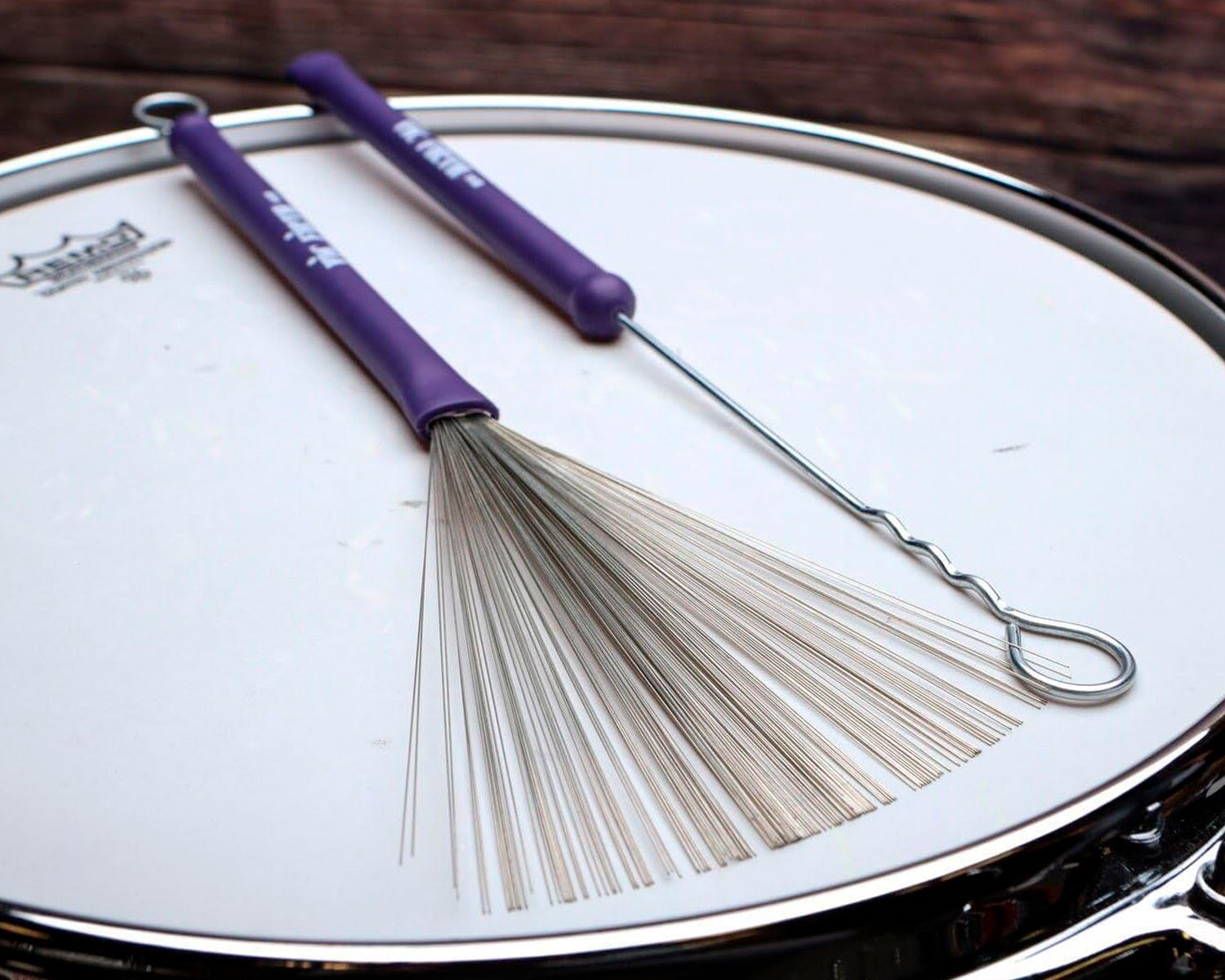 Escobillas Vic Firth HB Heritage Brush (Par)