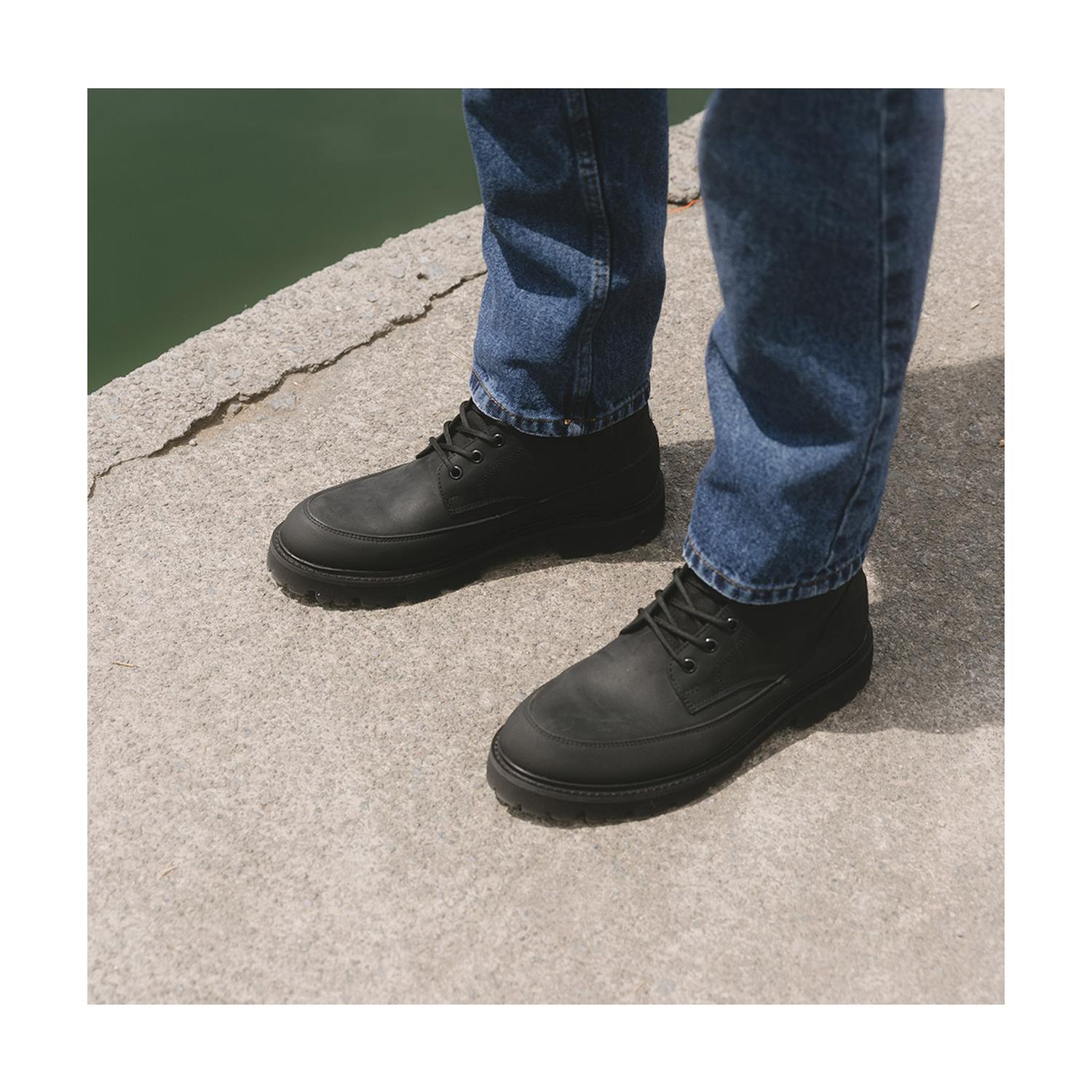 Bota Blackmore AxM P2222551 Negro