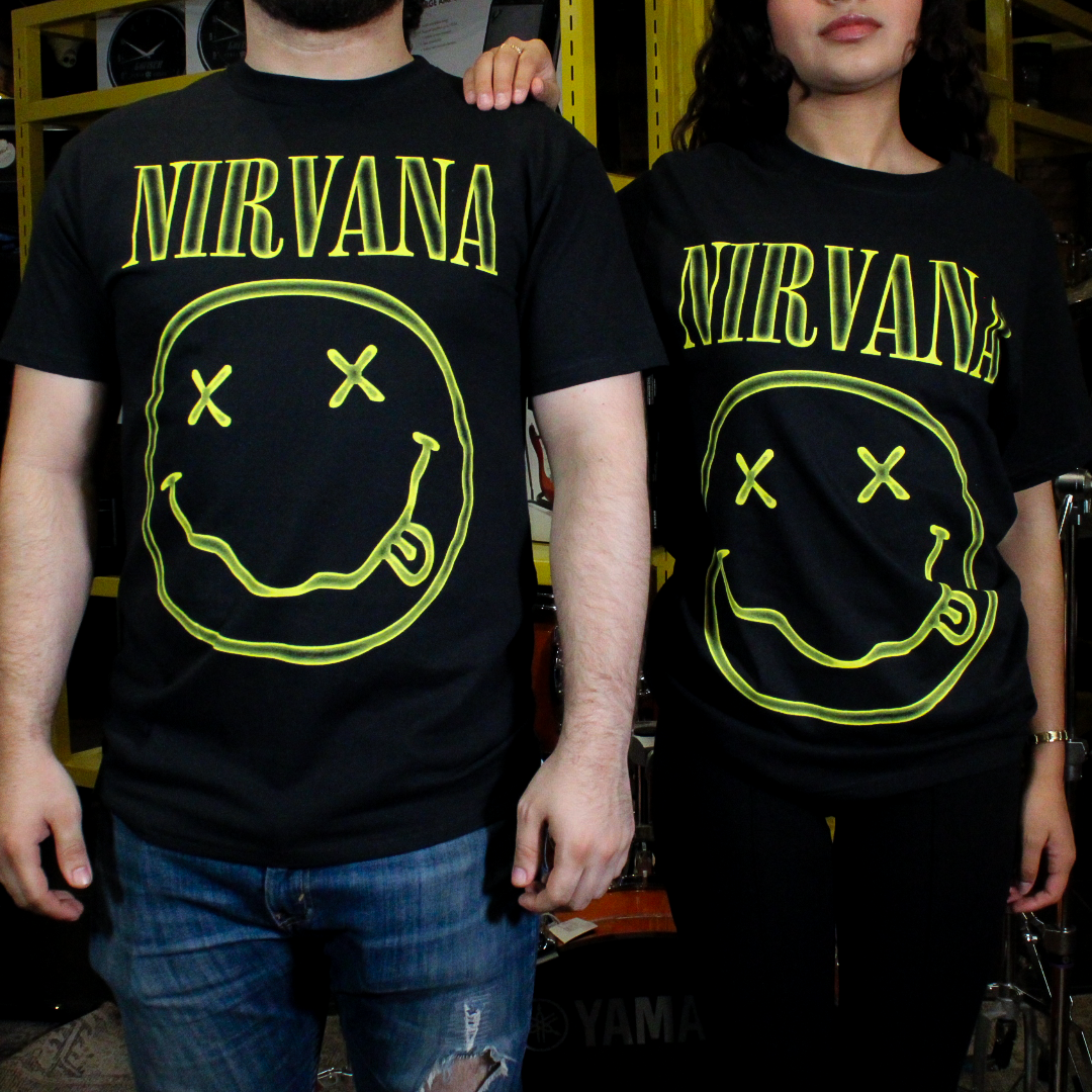 PLAYERA NIRVANA CARITA DOBLE ESTAMPADO
