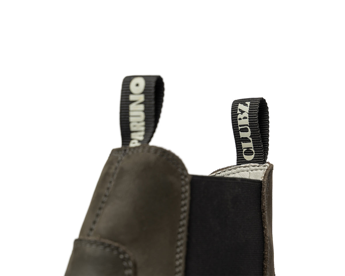 Bota Chelsea de Piel para Hombre Clubz x Paruno Gris P2126901