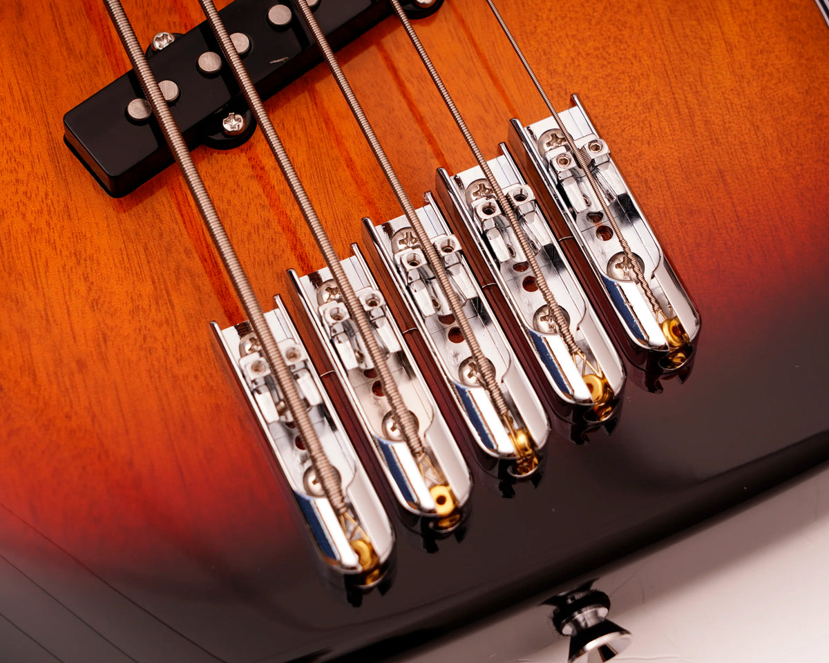 Bajo Electrico Tagima de 5 cuerdas PREDATOR-5-SB-DF-TT
