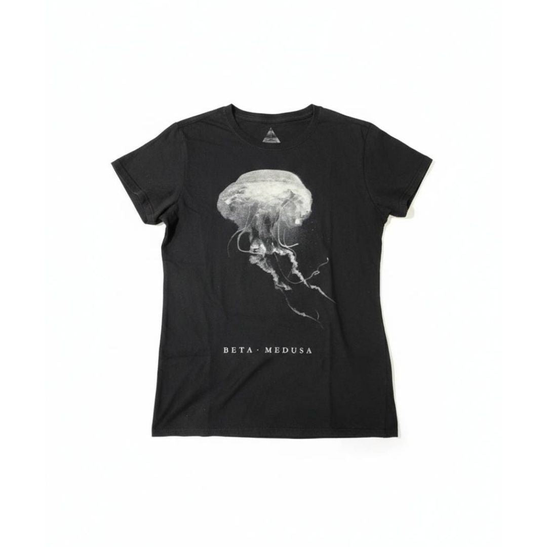 PLAYERA MERCH BETA MEDUSA