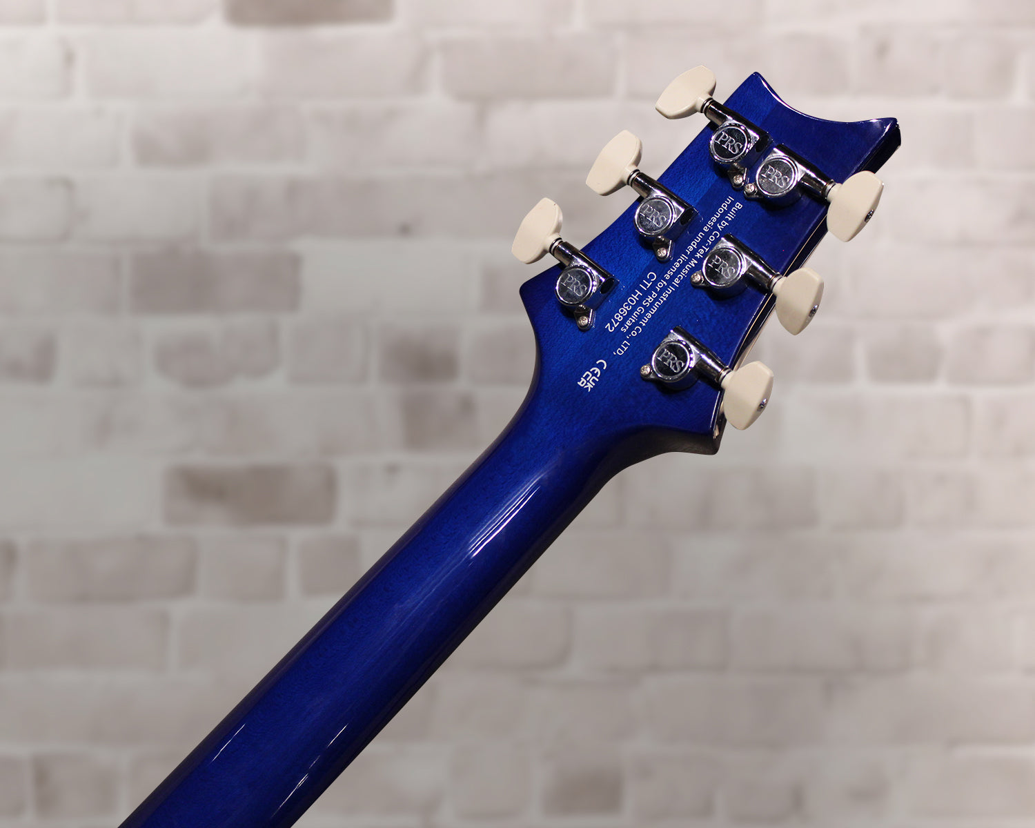 Guitarra Eléctrica PRS SE Studio Lake Blue con Gig Bag