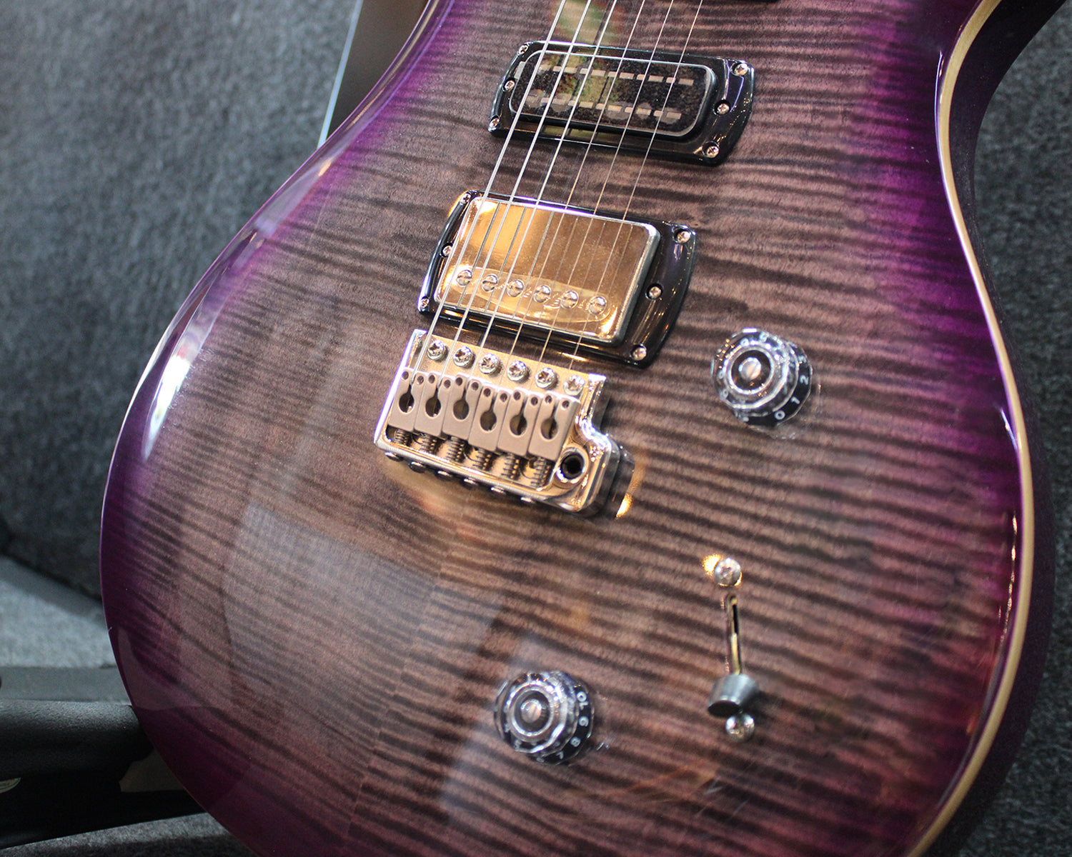 Guitarra Eléctrica PRS SE Studio Charcoal Purple Burst
