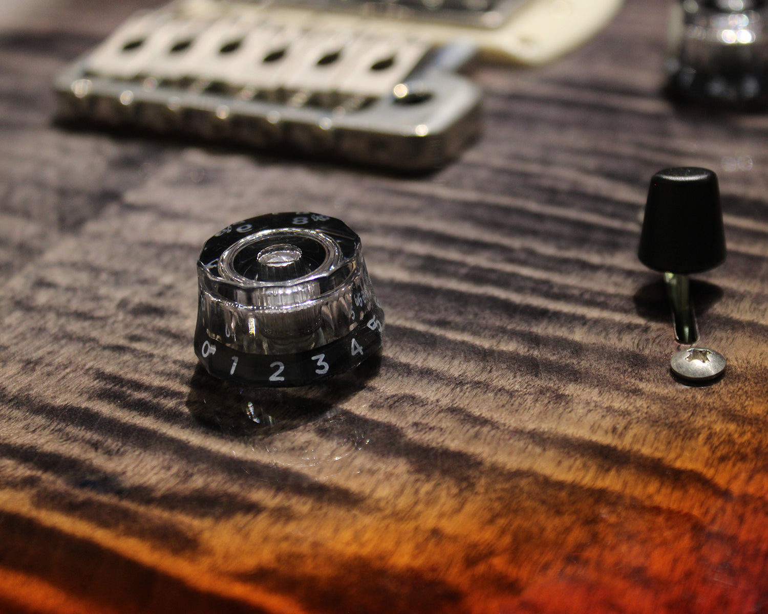 Guitarra Eléctrica PRS SE Studio Charcoal Cherry Burst Con Gig Bag