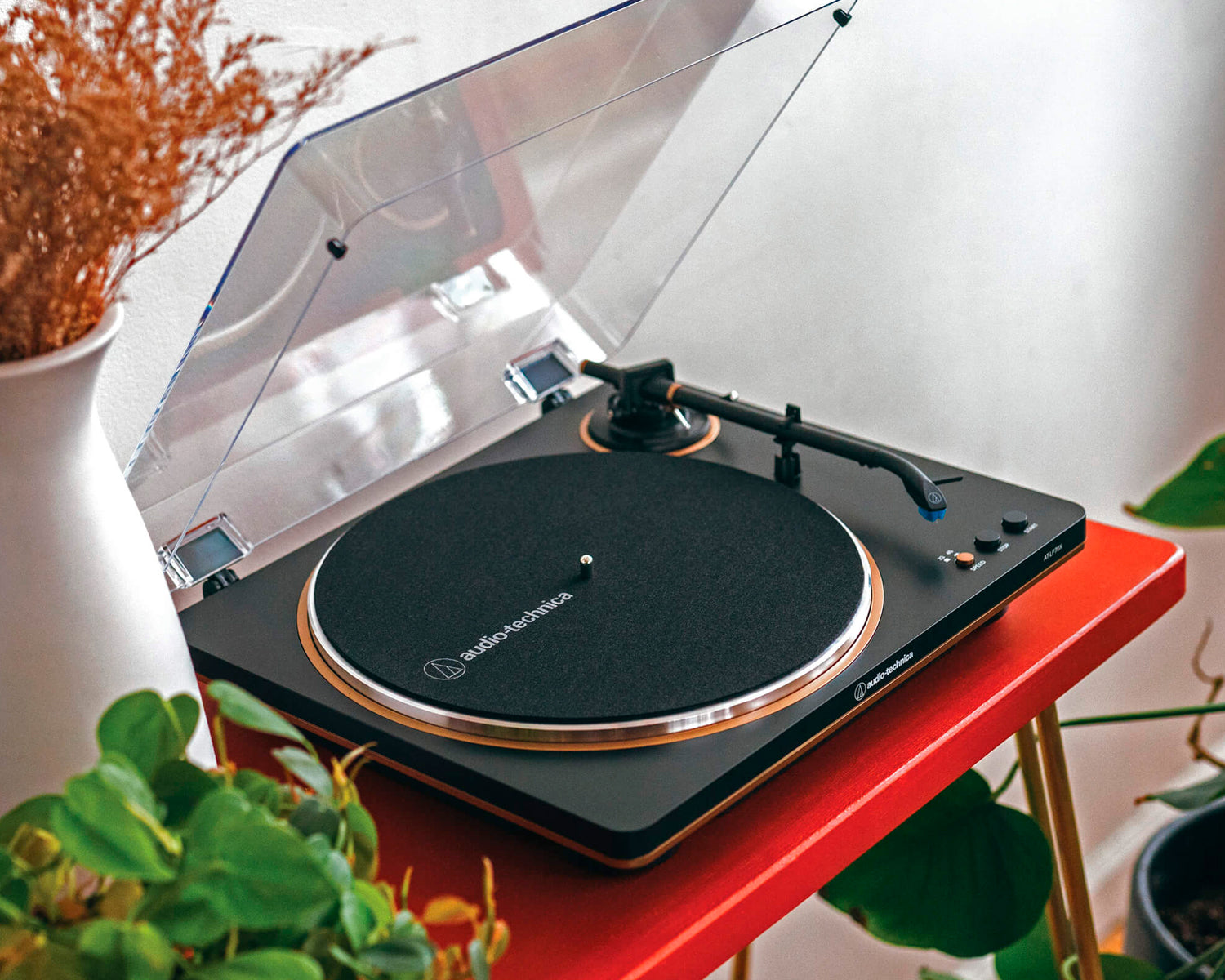 Tornamesa Audio-Technica AT-LP70X-BZ Negro Bronce