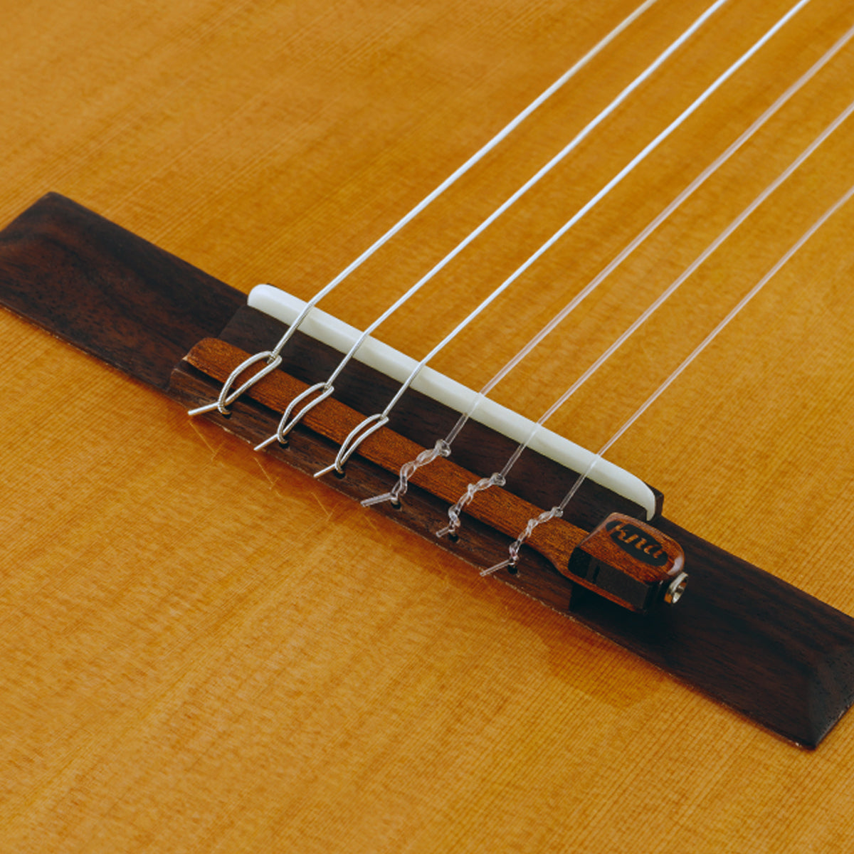 PASTILLA KNA P/GUITARRA MOD. NG-1 NYLON PIEZO PUENTE